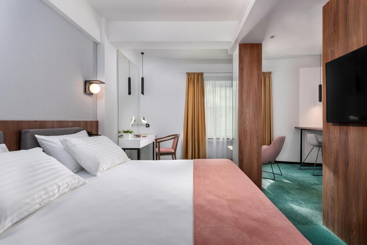 Hotel Tim'S Skopje Buitenkant foto