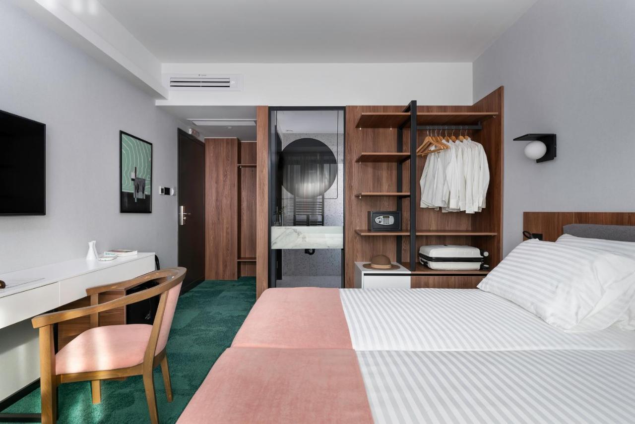 Hotel Tim'S Skopje Buitenkant foto
